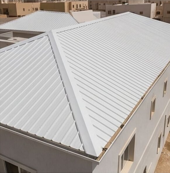 عزل حراري للأسطح - ساندوتش بانل